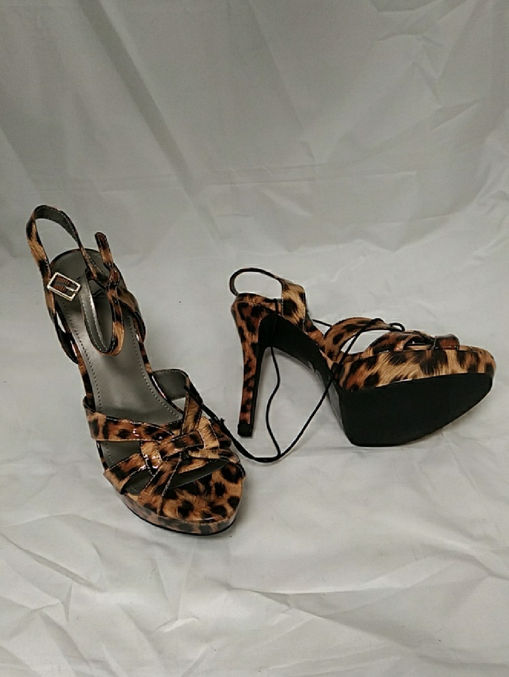 Worthington Wor Knight Leopard Platform Sandals Size 9 NEW